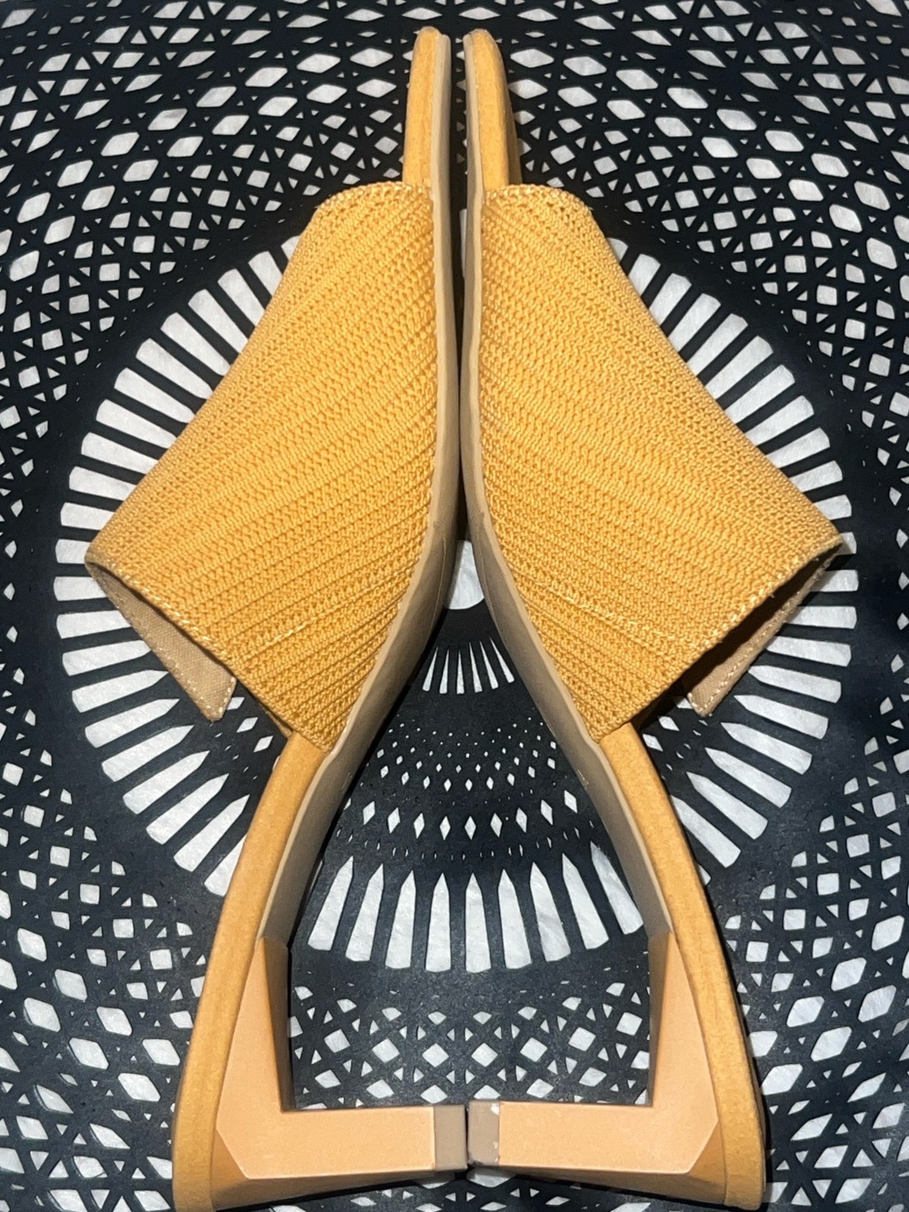 VIVAIA Jade Pro Square-Toe Block Heel Sandals. - Picture 6 of 8